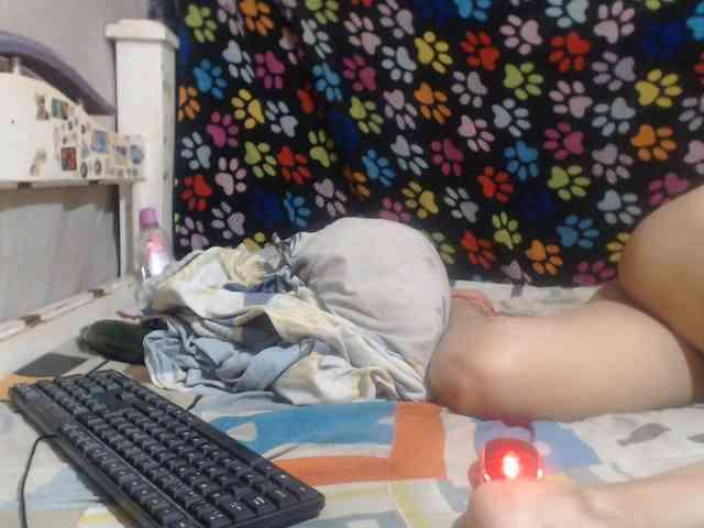 Elizabeth-a webcam
