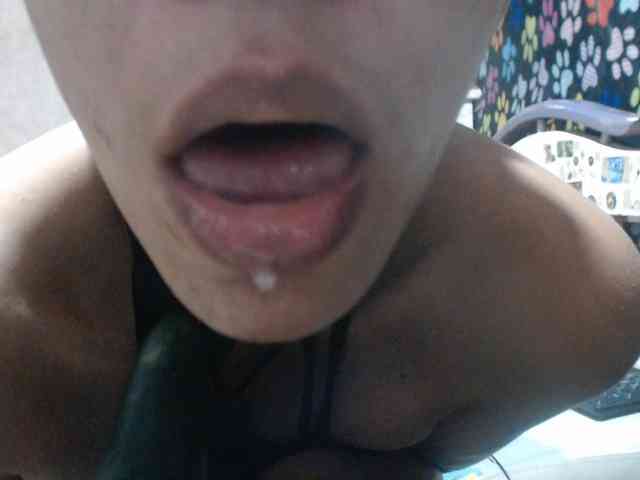 Elizabeth-a webcam
