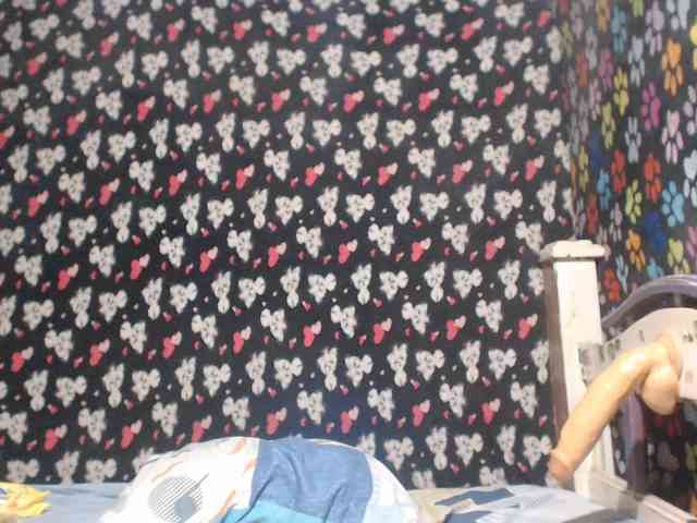 Elizabeth-a webcam