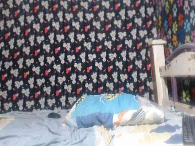 Elizabeth-a webcam