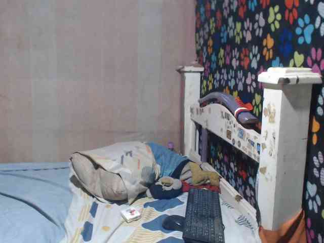 Elizabeth-a webcam