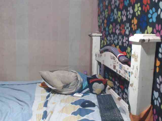 Elizabeth-a webcam