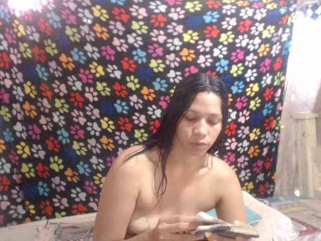 Elizabeth-a webcam