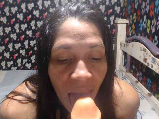 Elizabeth-a webcam