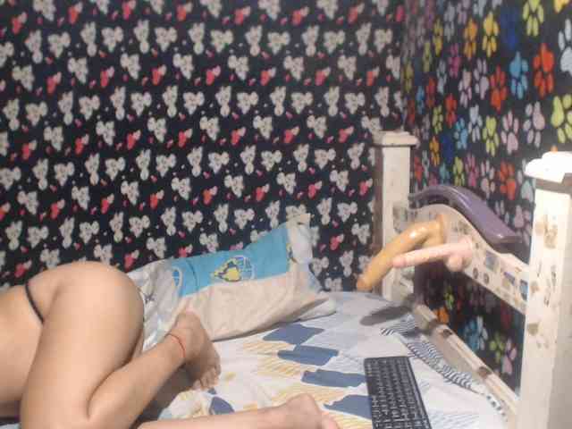 Elizabeth-a webcam