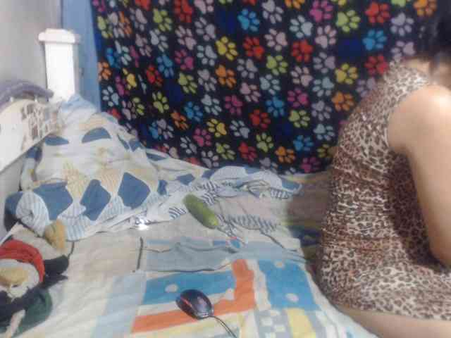 Elizabeth-a webcam