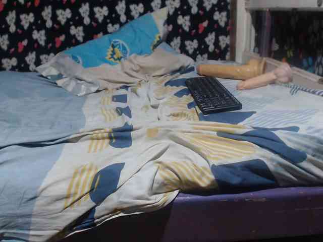 Elizabeth-a webcam