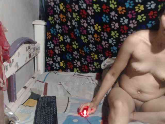 Elizabeth-a webcam