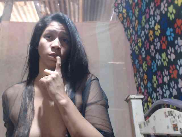 Elizabeth-a webcam