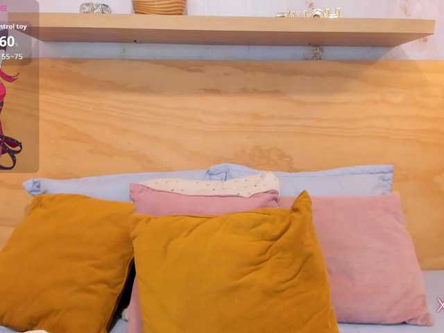 Lasira live cam on BongaCams