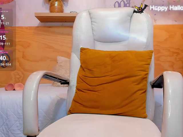 Lasira live cam on BongaCams