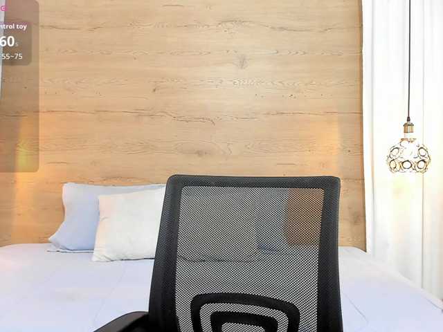 Lasira live cam on BongaCams