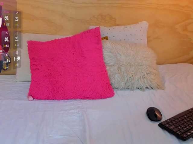 Lasira live cam on BongaCams