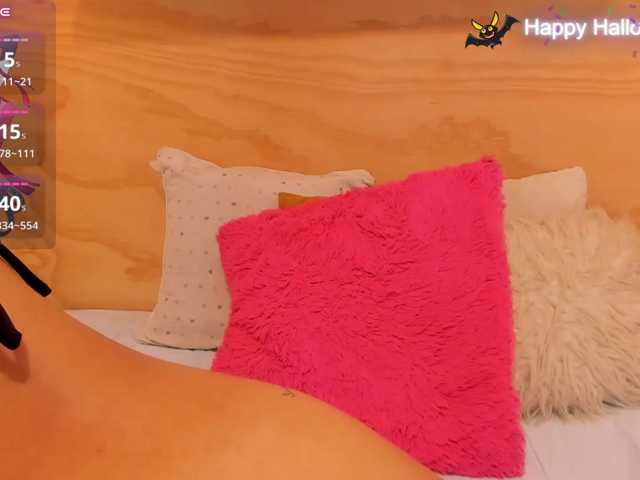 Lasira live cam on BongaCams