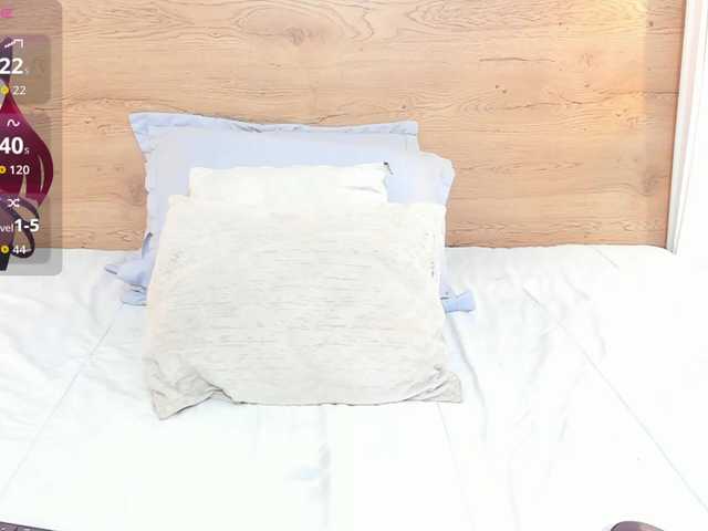 Lasira live cam on BongaCams
