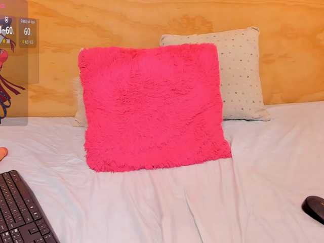 Lasira live cam on BongaCams