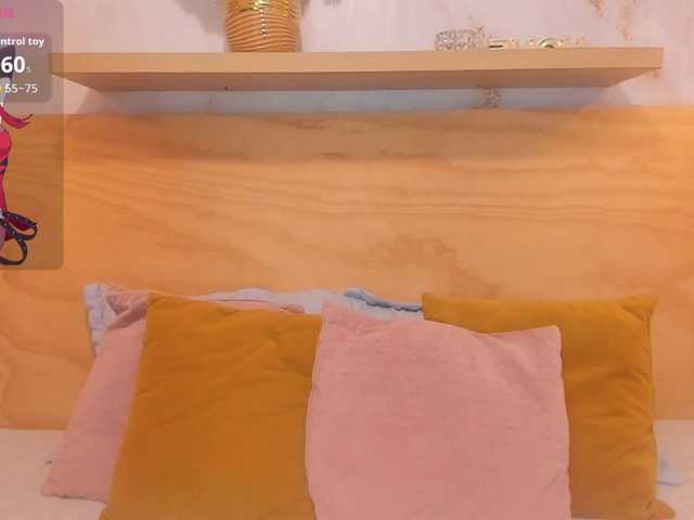 Lasira's BongaCams show and profile