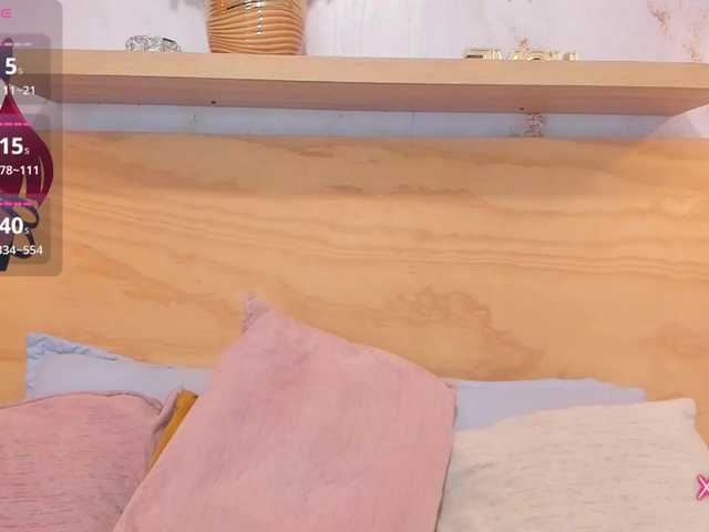 Lasira live cam on BongaCams