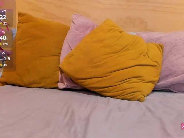 Lasira live cam on BongaCams