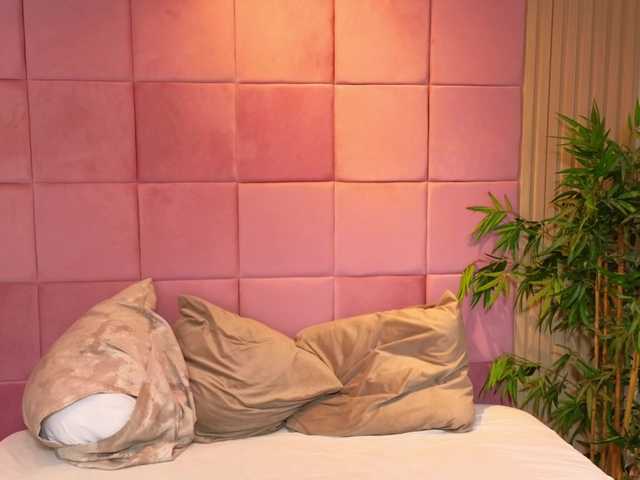 SpicyCarlaXX's BongaCams show and profile