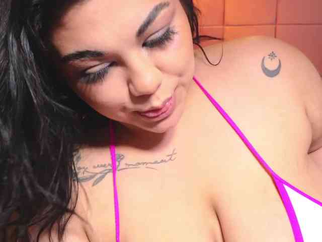 SpicyCarlaXX