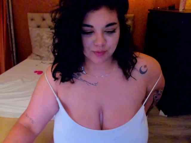 SpicyCarlaXX Live Webcam on BongaCams