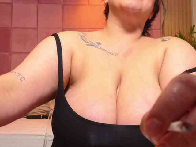 SpicyCarlaXX