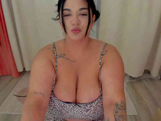 SpicyCarlaXX SpicyCarlaXX