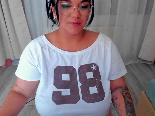 SpicyCarlaXX webcam