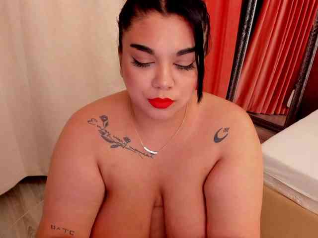 SpicyCarlaXX webcam