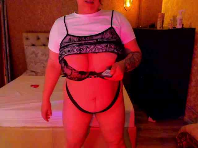 SpicyCarlaXX