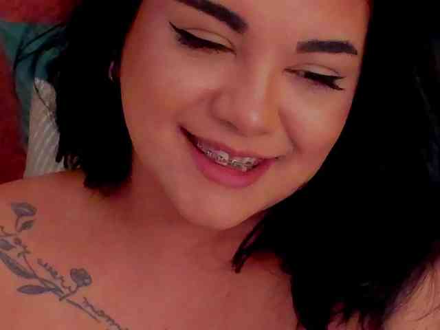 SpicyCarlaXX SpicyCarlaXX
