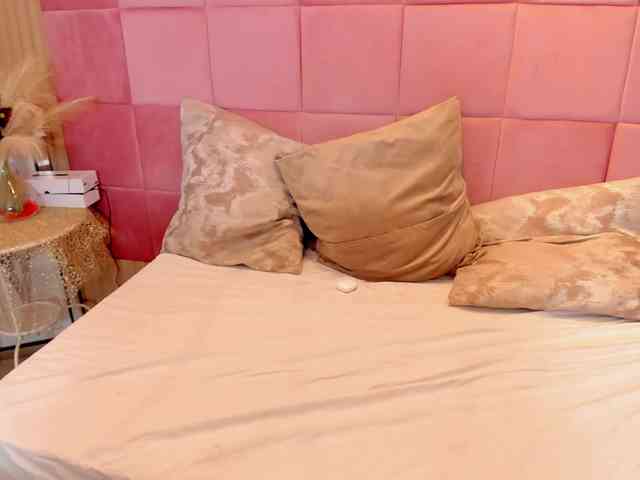 SpicyCarlaXX webcam