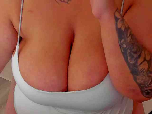 SpicyCarlaXX webcam