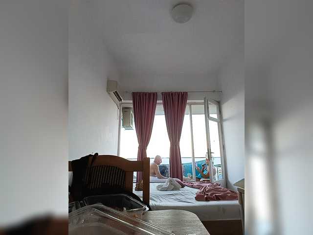 MeganBlueq webcam