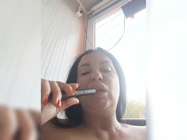 Megan Blueq (MeganBlueq)
