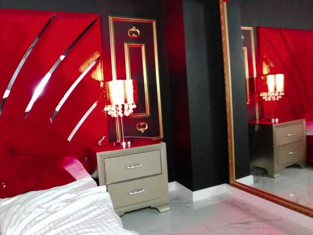 AmelyaNyx live cam on BongaCams