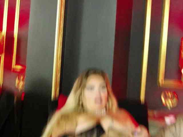 AmelyaNyx webcam