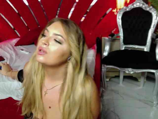 AmelyaNyx AmelyaNyx