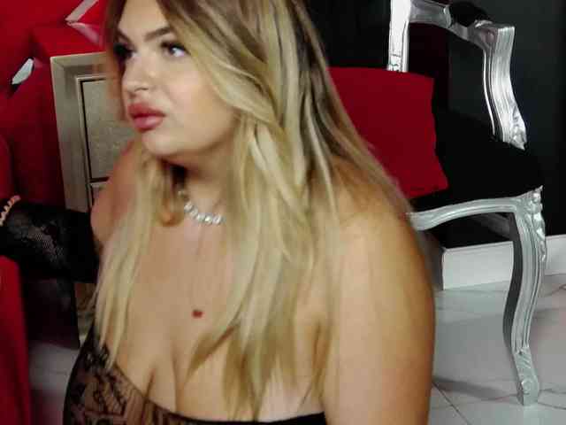 AmelyaNyx webcam