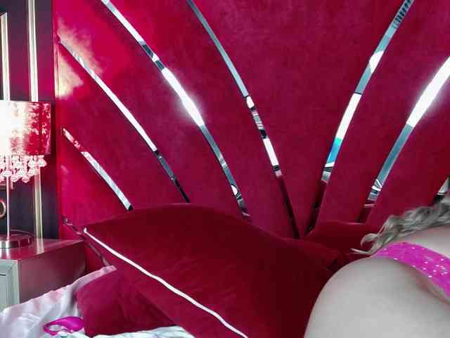 AmelyaNyx webcam