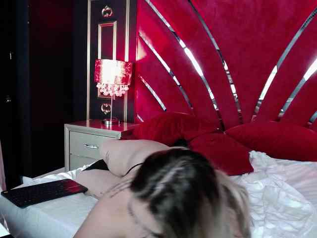 AmelyaNyx webcam