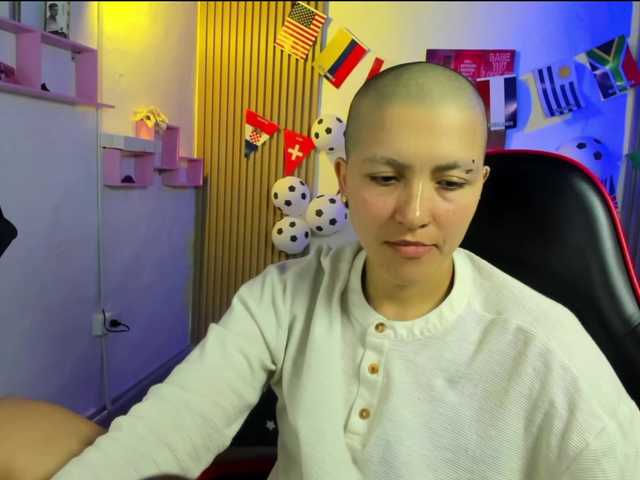 nicocoox live cam on BongaCams