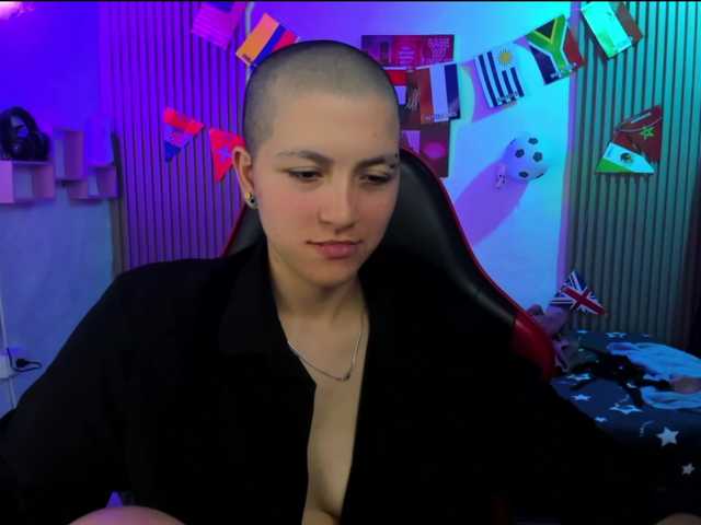 nicocoox live cam on BongaCams