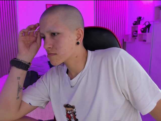 nicocoox live cam on BongaCams