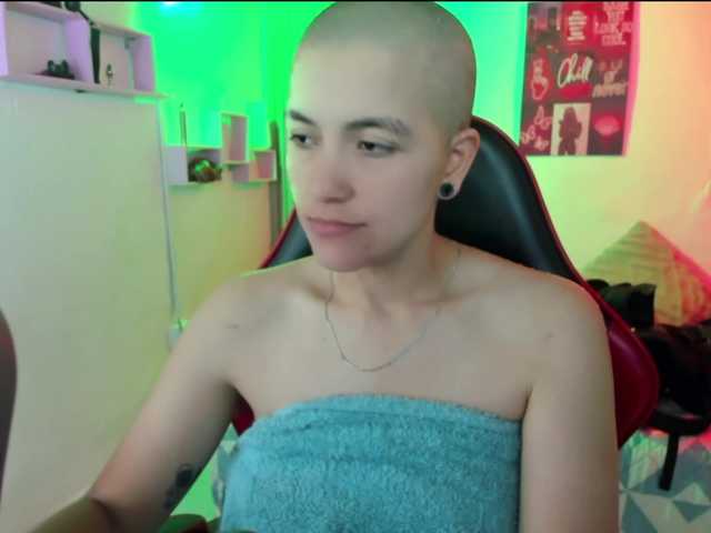 nicocoox live cam on BongaCams