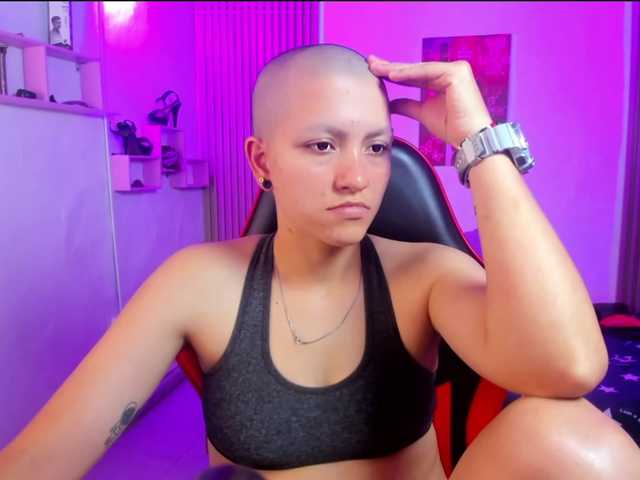 nicocoox live cam on BongaCams