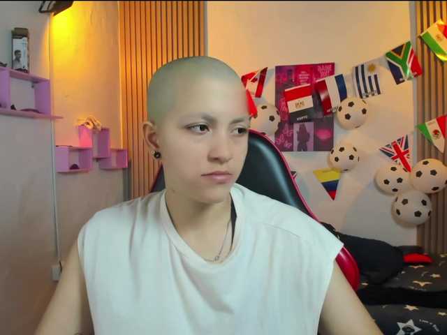 nicocoox live cam on BongaCams