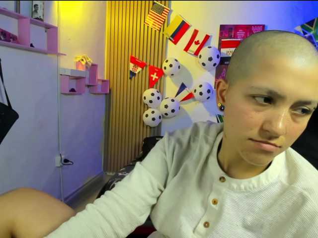 nicocoox live cam on BongaCams