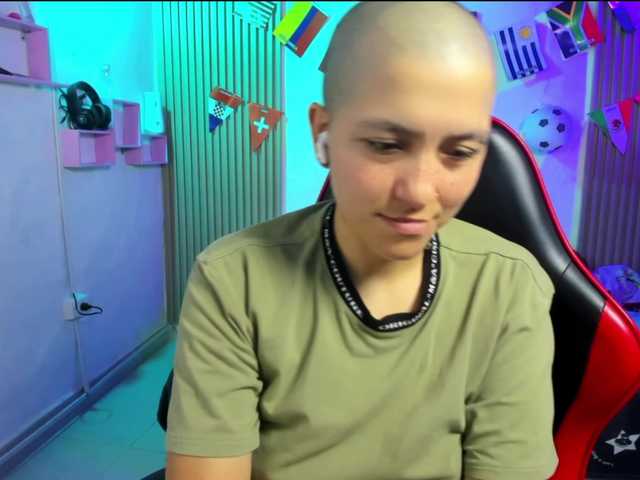 nicocoox live cam on BongaCams